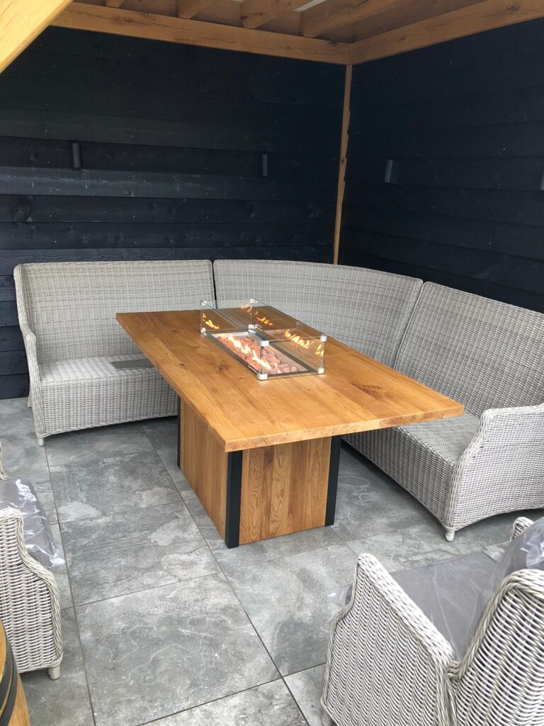 Ec7851d4 85fc 4052 B0cb 8f422b9b59cf